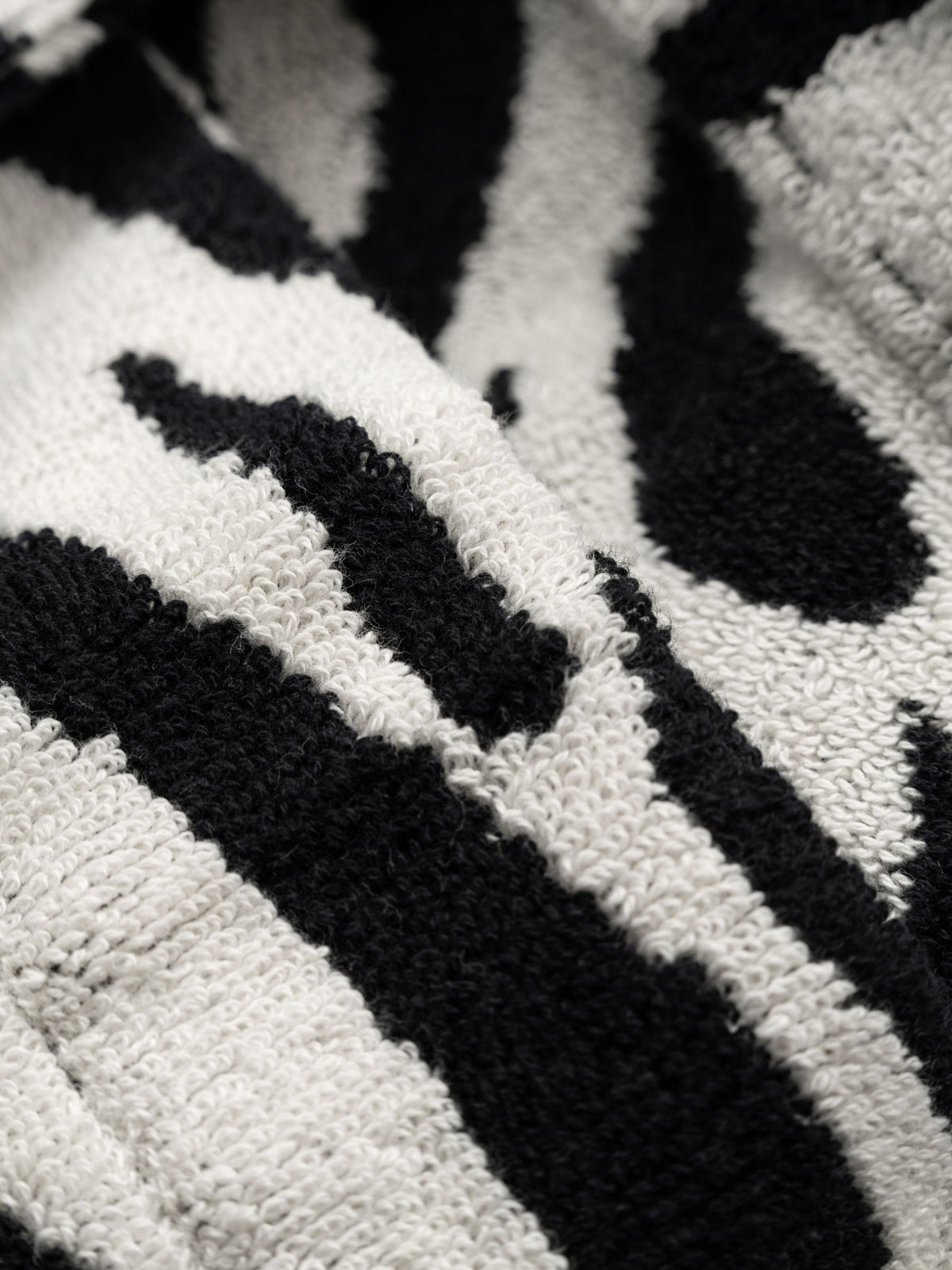 Magniberg Wild Bathrobe Coconut White Tiger