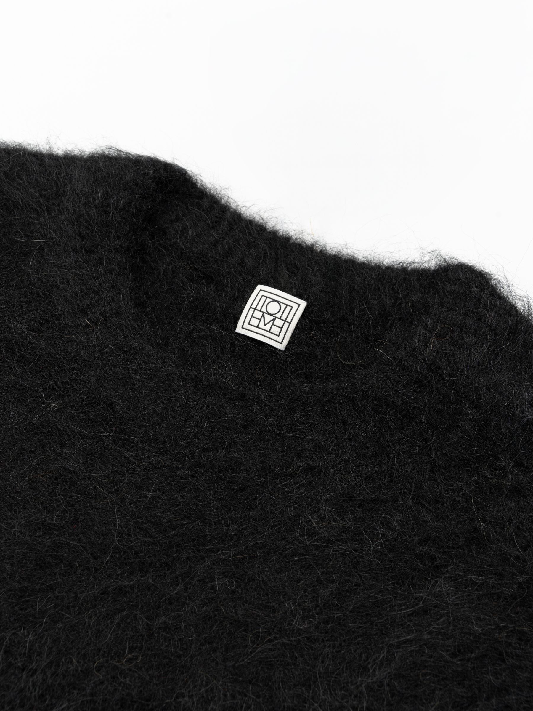 Toteme Boxy Alpaca Knit Pullover Black