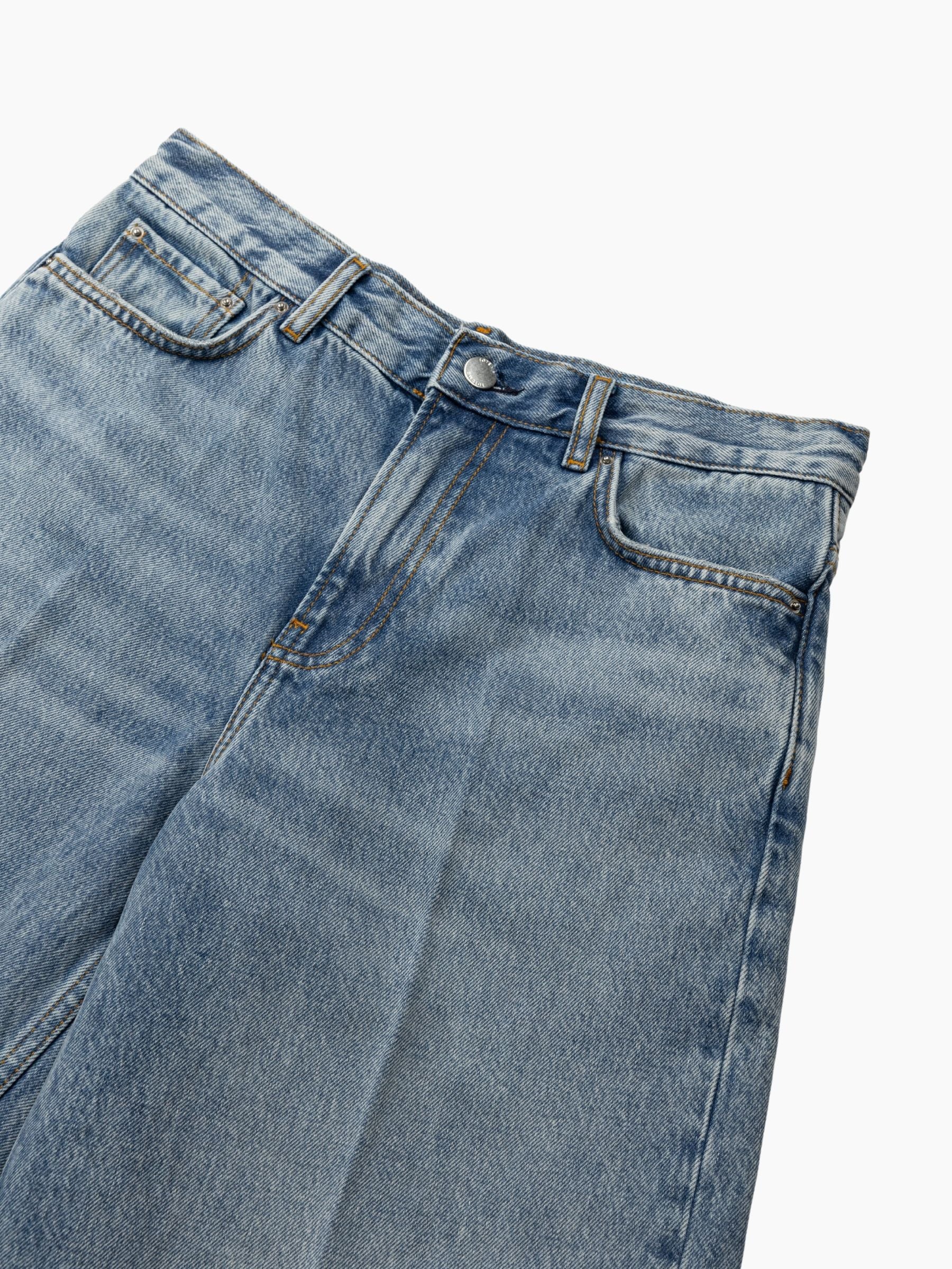 Toteme Denim Board Shorts True Vintage