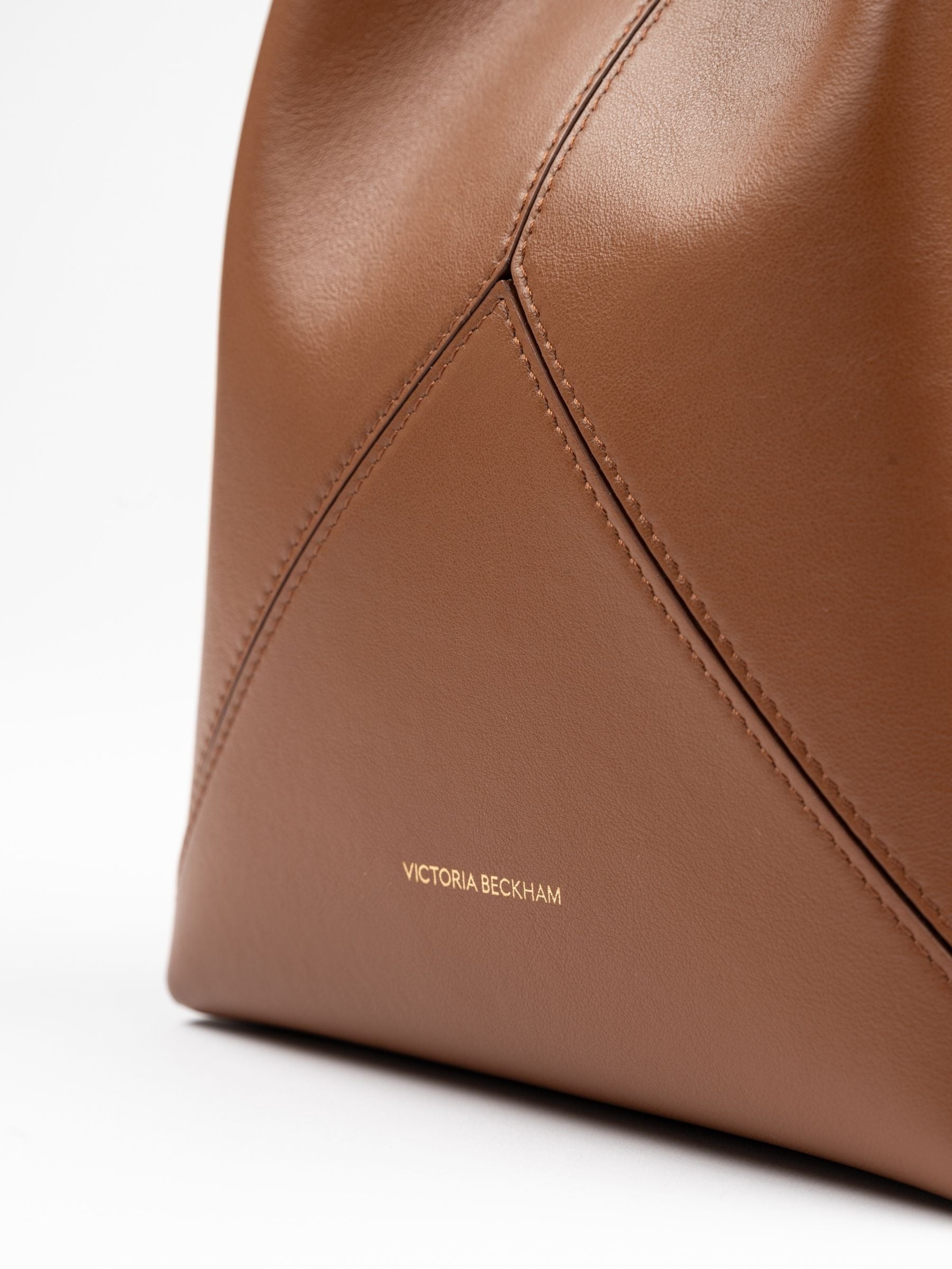 Victoria Beckham Victoria Plie Bucket Bag Dark Tan