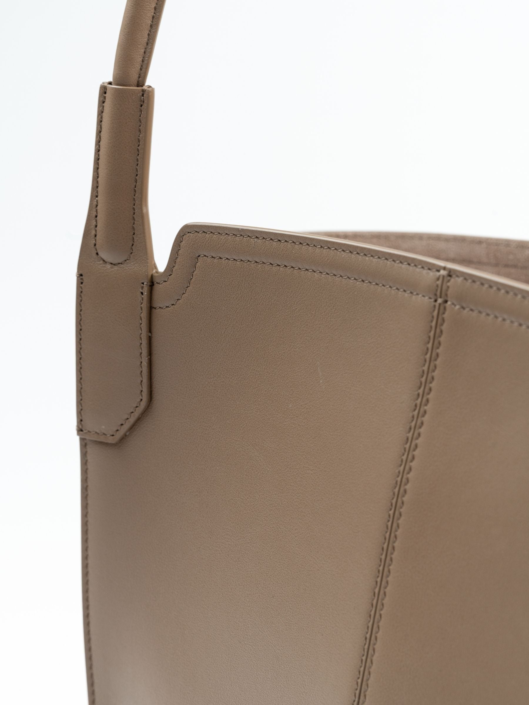 Victoria Beckham Victoria Tote Bag Dove Grey