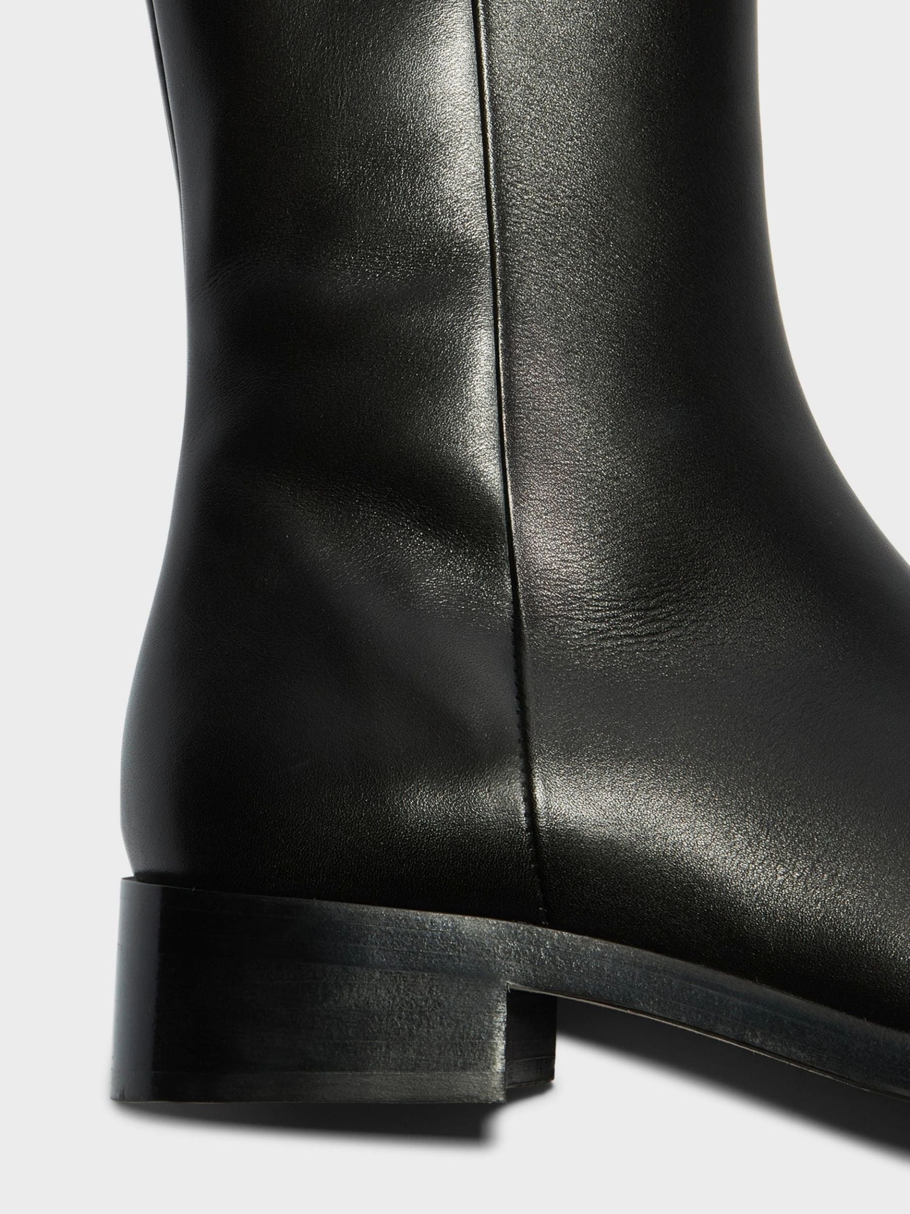 Aeyde Vincent Boots Calf Leather Black