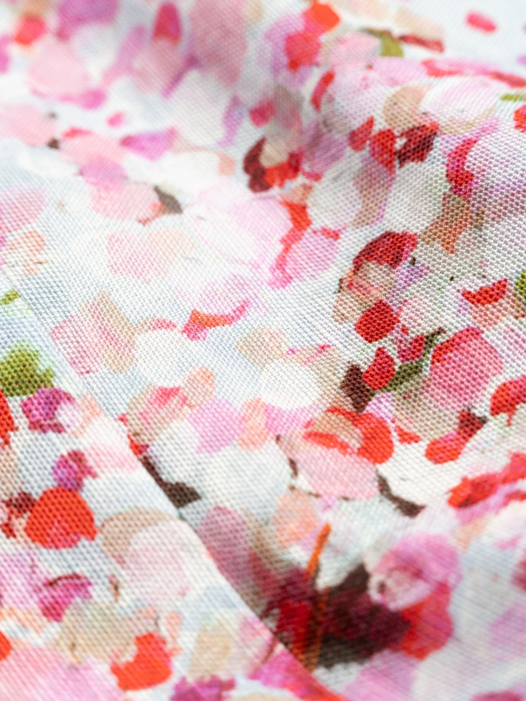 Aje Fragments Shorts Cherry Blossom