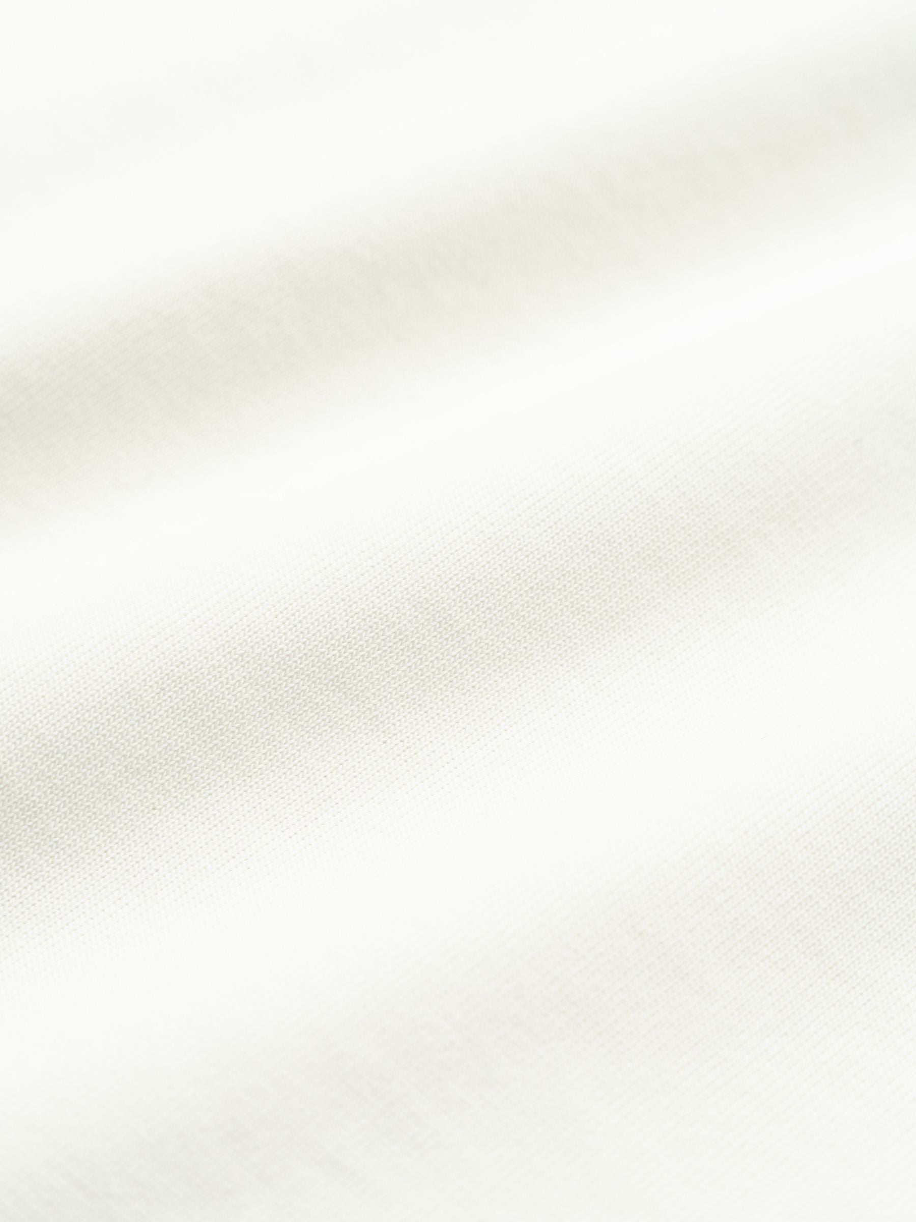 Aje Prima Tee Ivory
