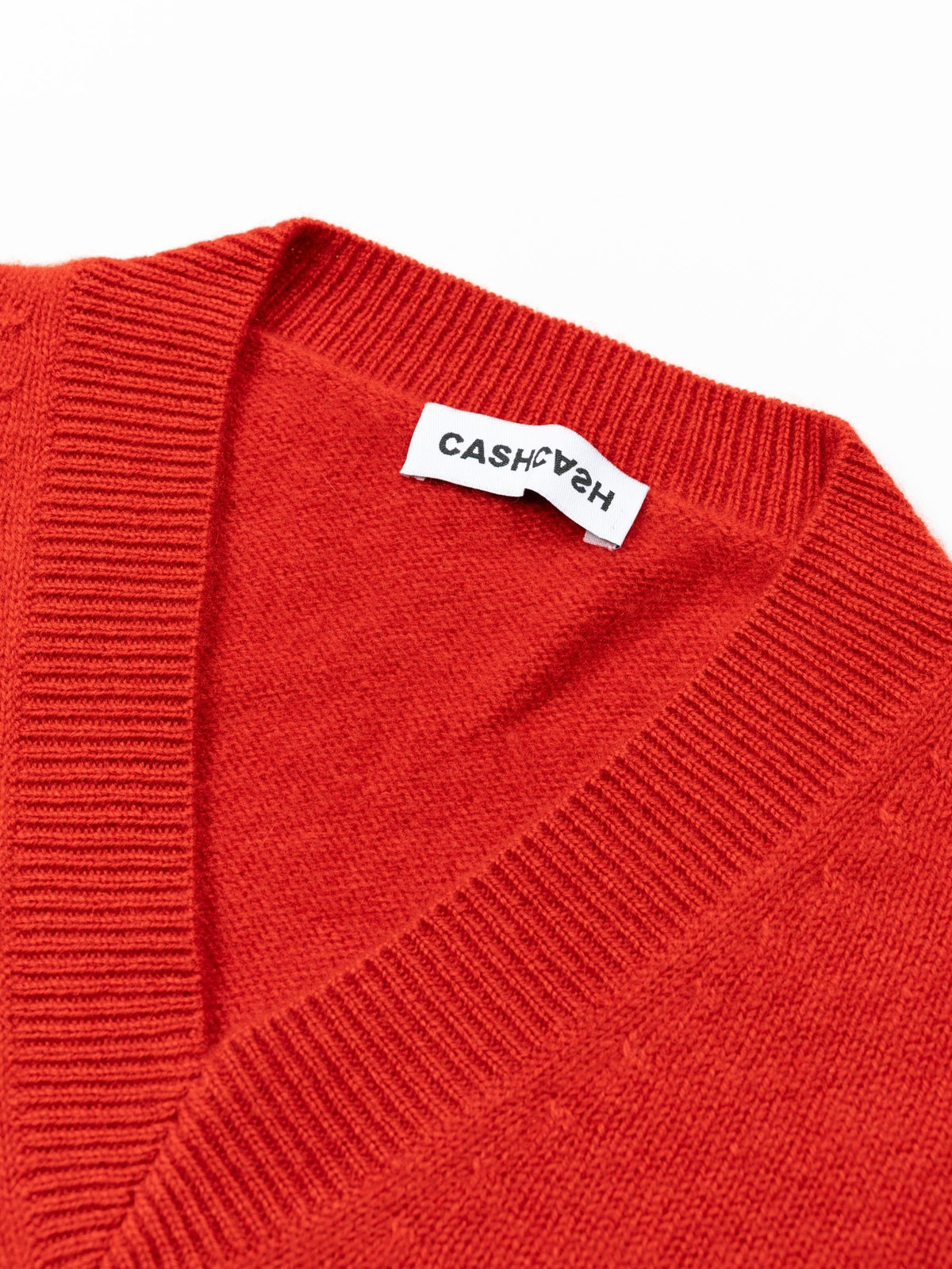 Cashcash Easy V Cashmere Pullover Scarlet