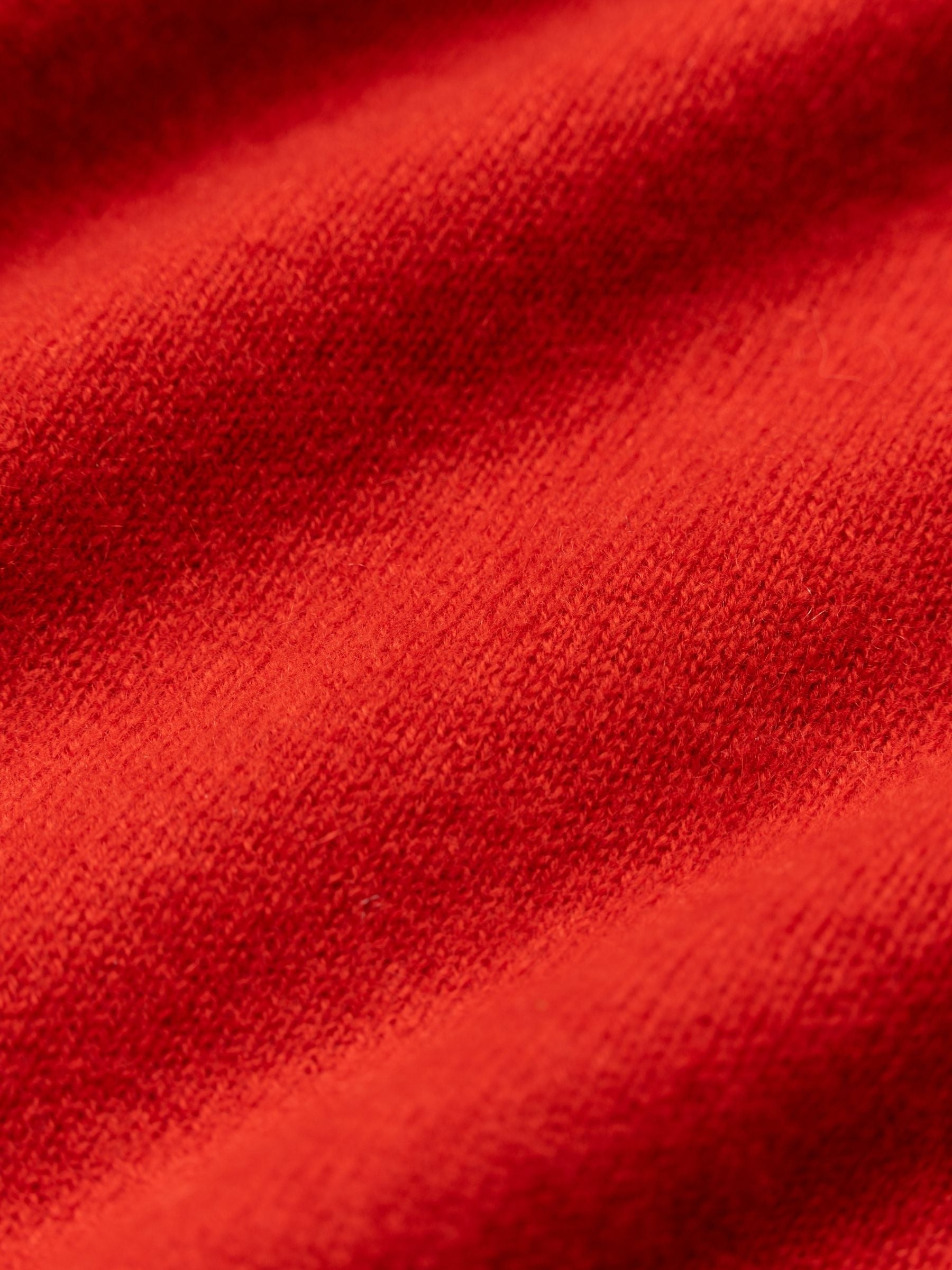 Cashcash Essential Cashmere Tee Scarlet