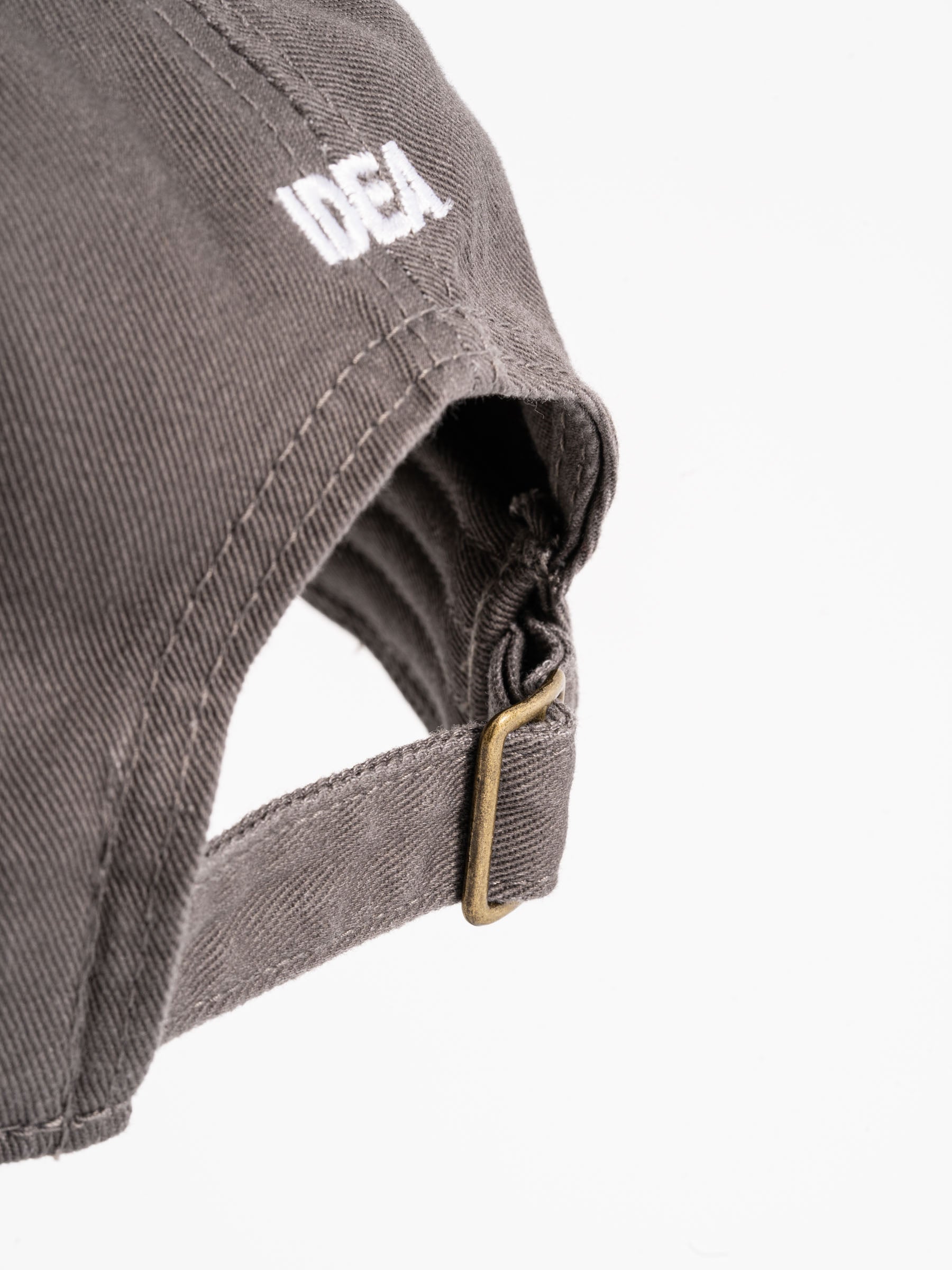 IDEA Techno Is My Boyfriend Cap Charcoal
