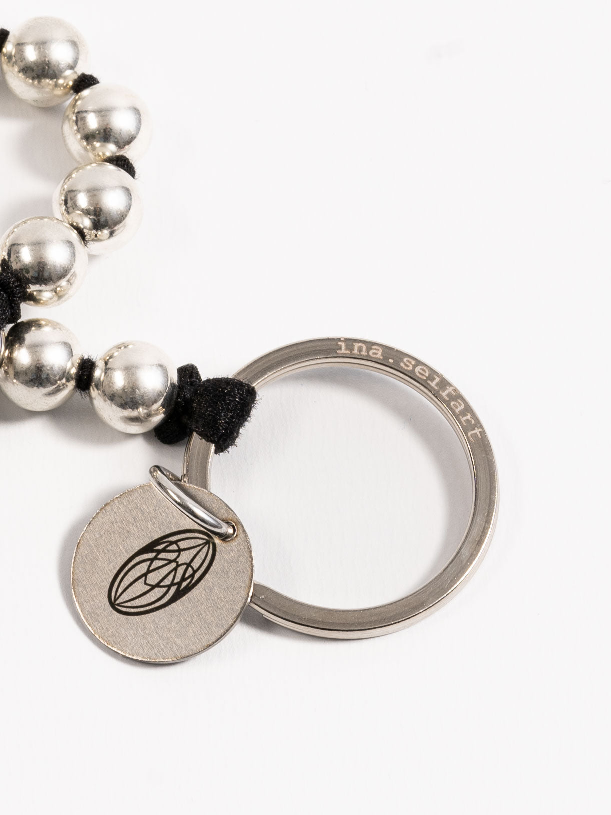 Roomers x Ina Seifart Pearls Short Keychain Silver/Black