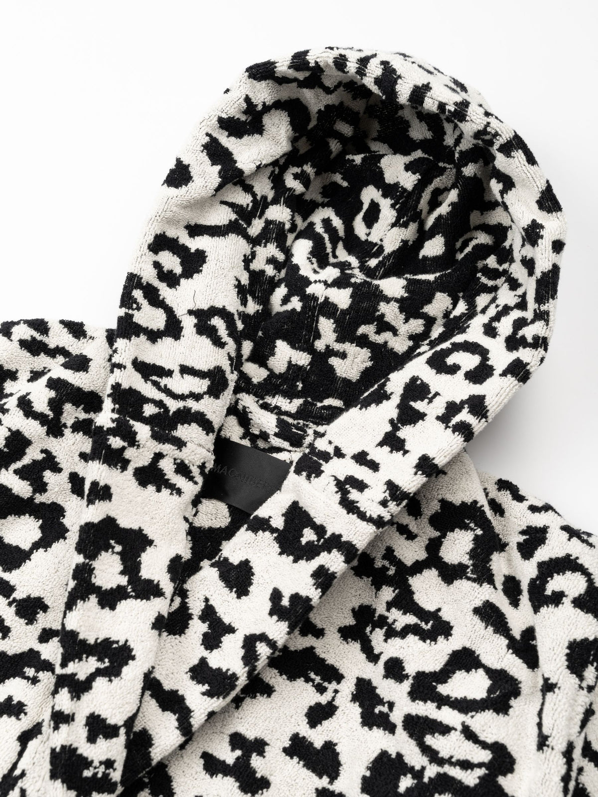 Magniberg Wild Bathrobe Coconut White Leopard
