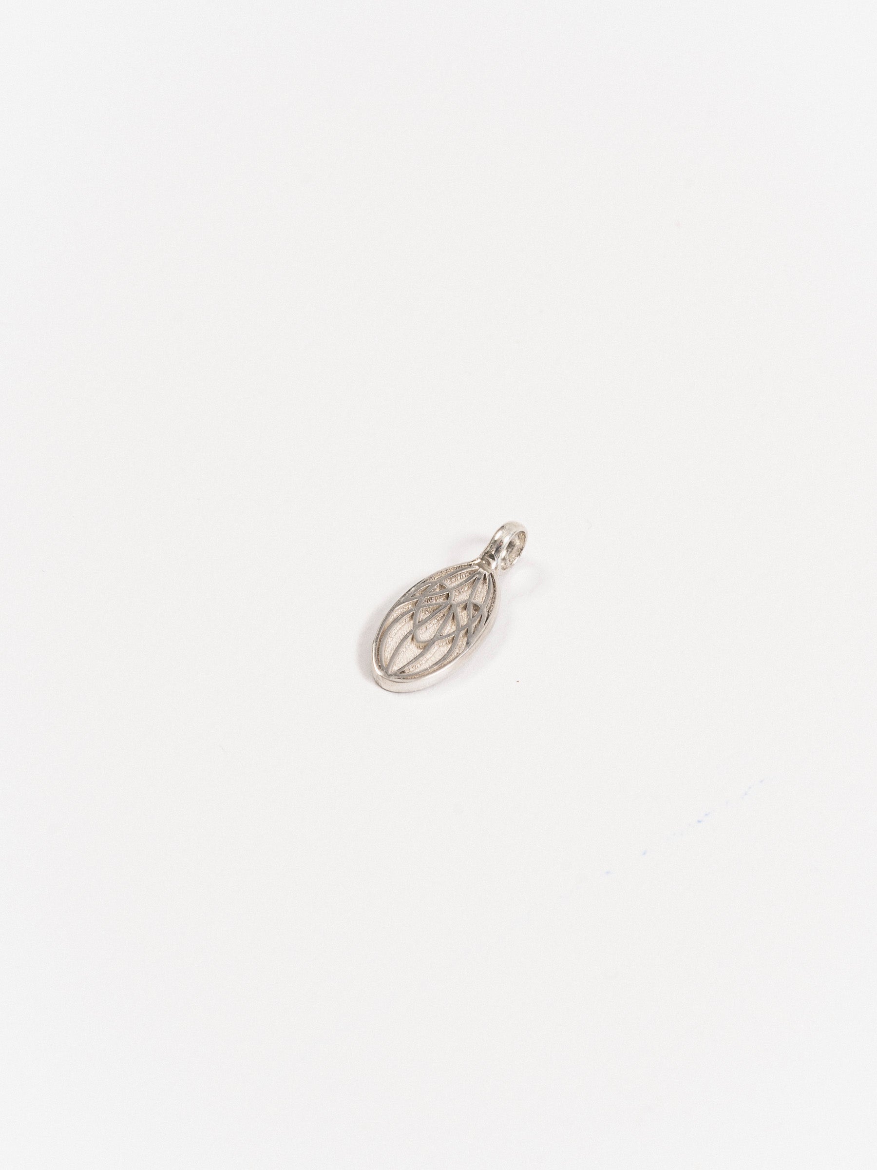 Roomers Logo Pendant Size S Silver