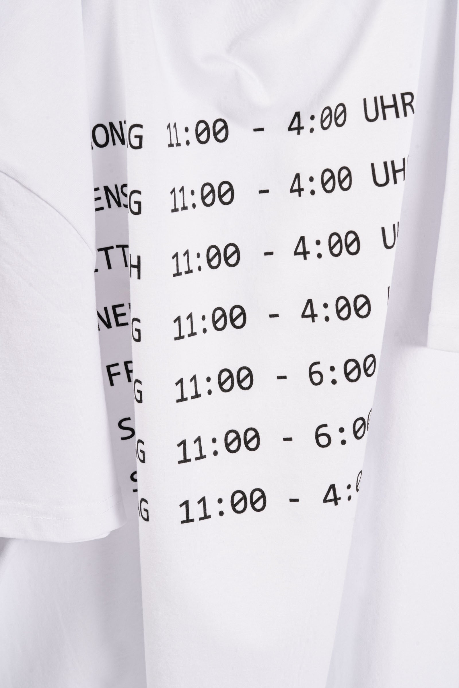 No Rooms x Hamburger Am Turm Opening Hours Tee White