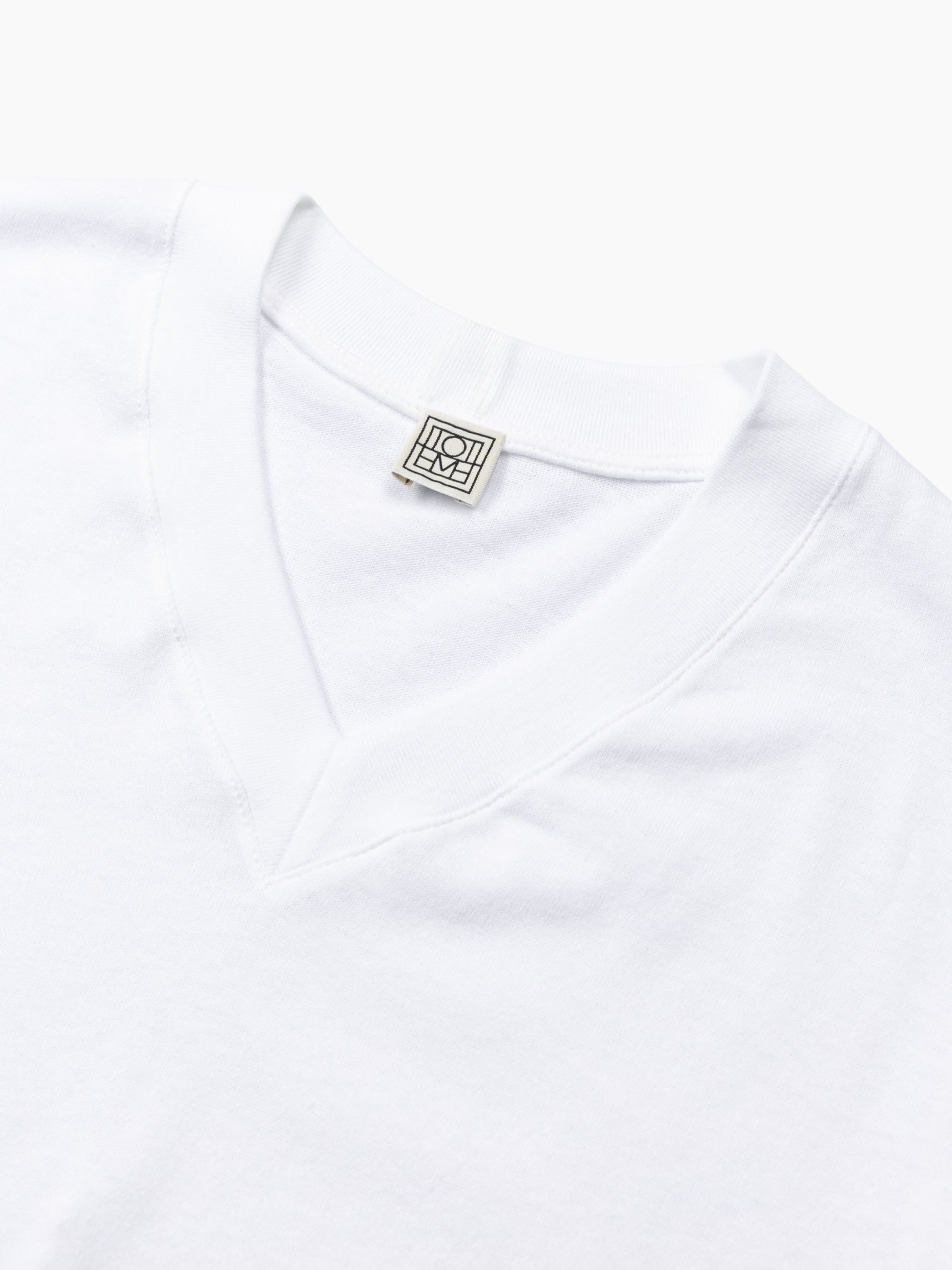 Toteme Wide Ribbed V-Neck Tee Optic White