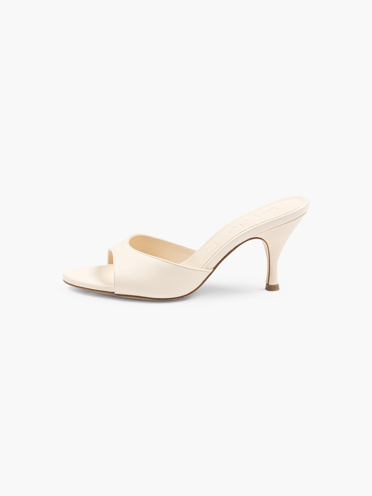 Aeyde Samia Nappa Leather Creamy